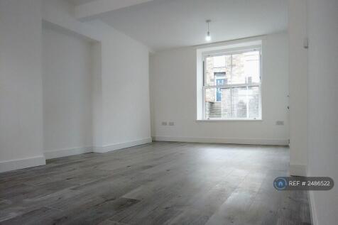 Lounge To Front