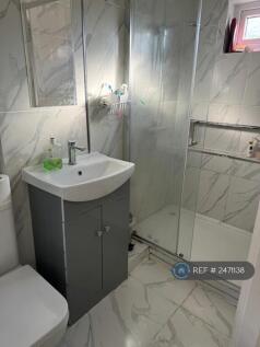 Downstairs Bathroom 