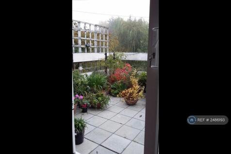 Studio With Large Terrace
