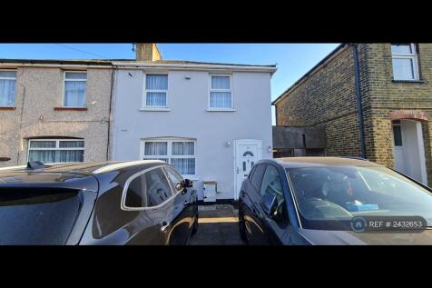 3 Bed Semi-Detached In Swanley