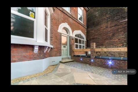 Private Courtyard Gated 