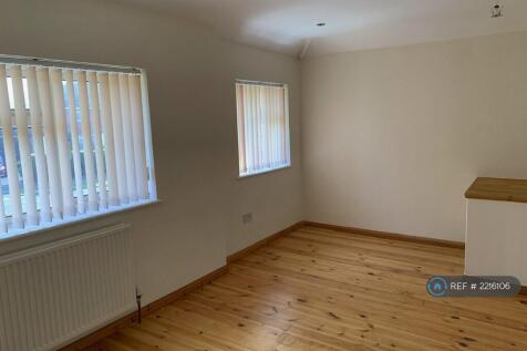 Front Bedroom