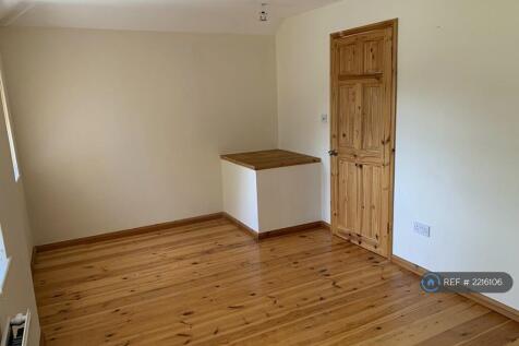 Front Bedroom