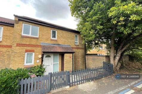 3 Bedroom Semi-Detached House 