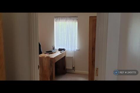 3rd Floor Office Room (6th Room)
