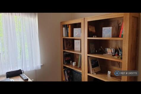 3rd Floor Office Room (6th Room)