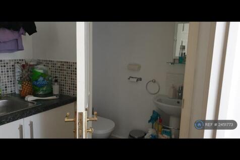 Ground Floor Bathroom