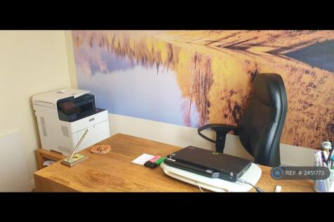 3rd Floor Office Room (6th Room)