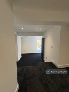 Bedroom 4 (Basement)