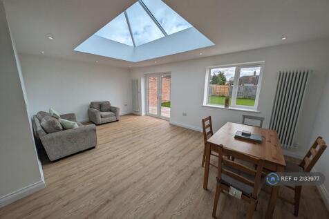 Open Plan Living And Dining Room