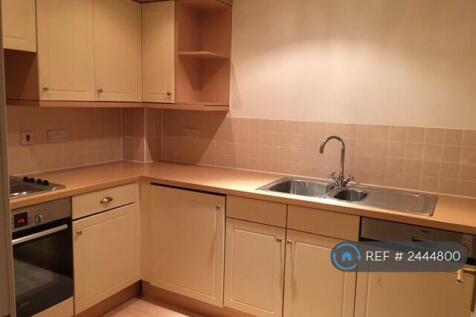 Kitchen With Intergrated Appliances