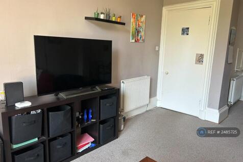 Double Reception - Tv Area