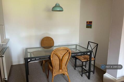 Double Reception - Dining Area