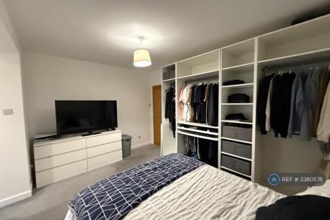 Huge Master Bedroom