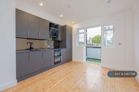 Reception / Kitchen 