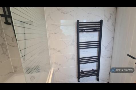 Recently Renovated Tiles Bath