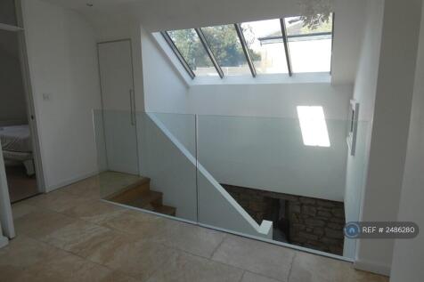 Top Floor Landing Area