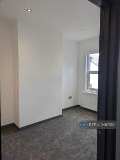 Double Bedroom 2