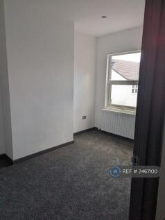 Double Bedroom 2