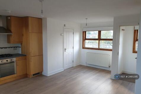 Studio Rear Facing 