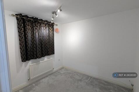 Bedroom 3 (Ground Floor)