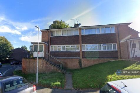 Property - Front &amp; Own Entrance
