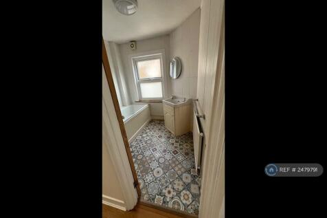 Downstairs Bathroom
