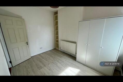 Second Bedroom Downstairs 5