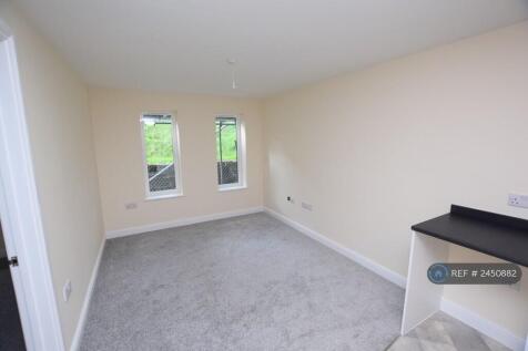 Large Sitting Room
