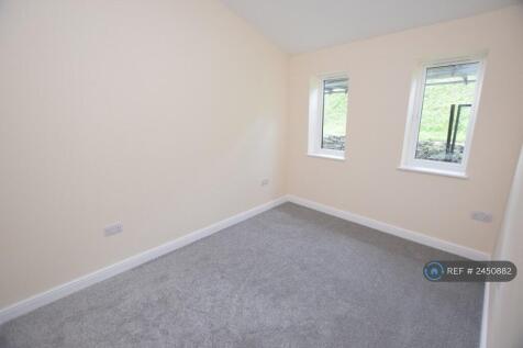 Good Sized Double Bedroom