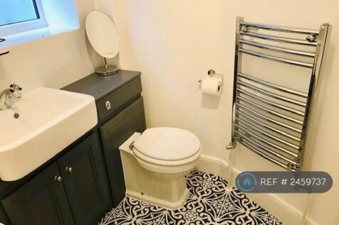 Recently Refurbished Bathroom