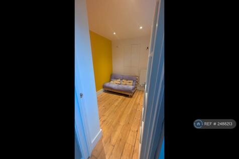 Spare Room/Kid&#39;s Bedroom