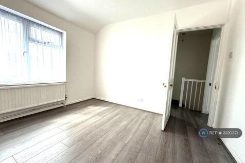 Bedroom 2b