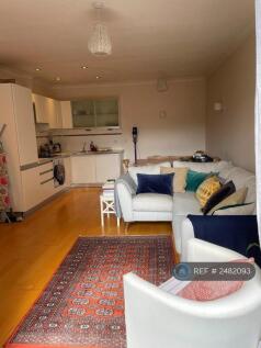 Living Area (3)