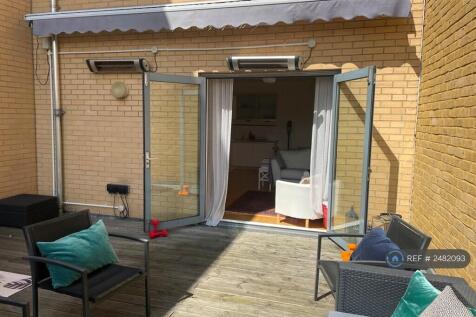 Terrace With Built-In Awning And Heaters