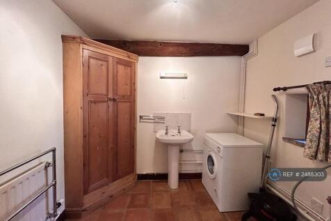 Ground Floor Cloakroom