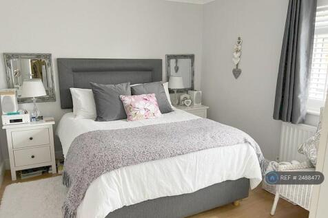 Double Bedroom 1