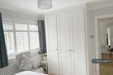 Double Bedroom 1