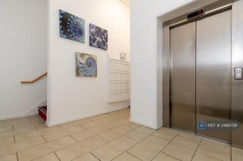 Lobby Area With Lift 