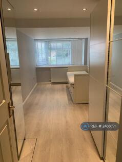 Bedroom 2 Pic 1