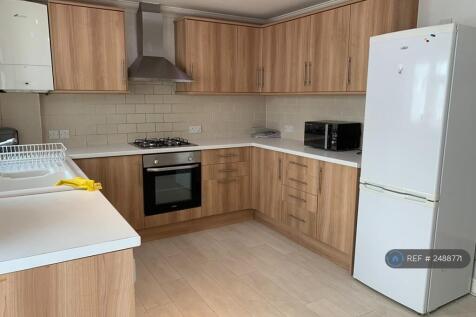 Kitchen Pic 1