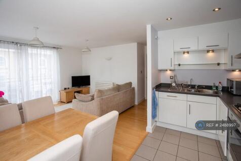 Lounge-Kitchen_2