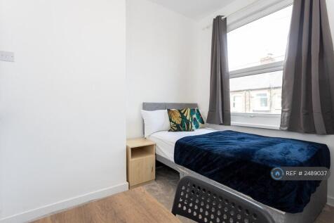 Bedroom 3 (First Floor)