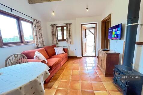 Living Room &amp; Dining Area