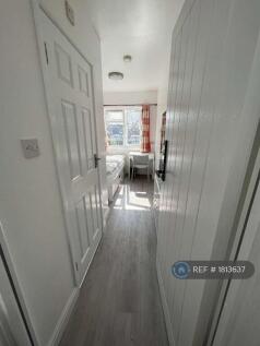 Ensuite Room 3