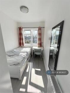 Ensuite Room 3