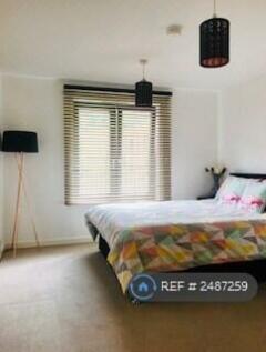 Bedroom 2 (Bedroom 1 The Same Except For Ensuite)