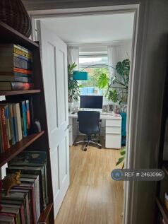 Study / Bedroom 2