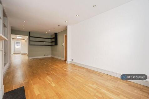 Front Living Room (Open Plan)