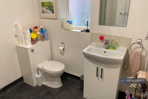 Ground Floor Bathroom